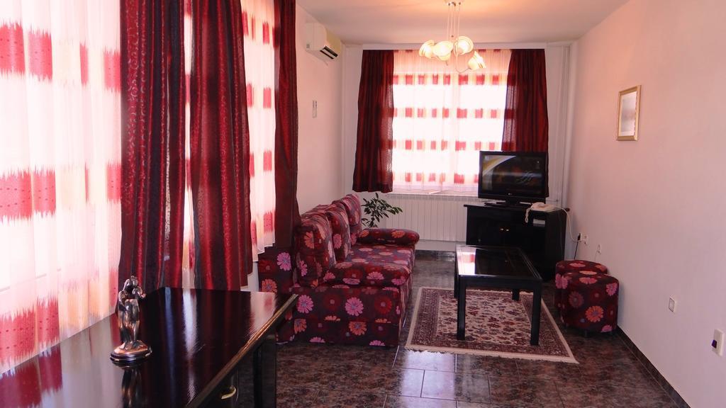 Hotel Markita Velingrad Quarto foto