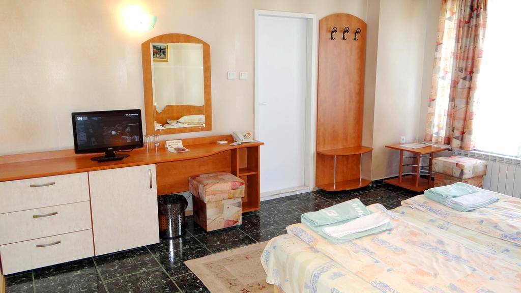 Hotel Markita Velingrad Quarto foto