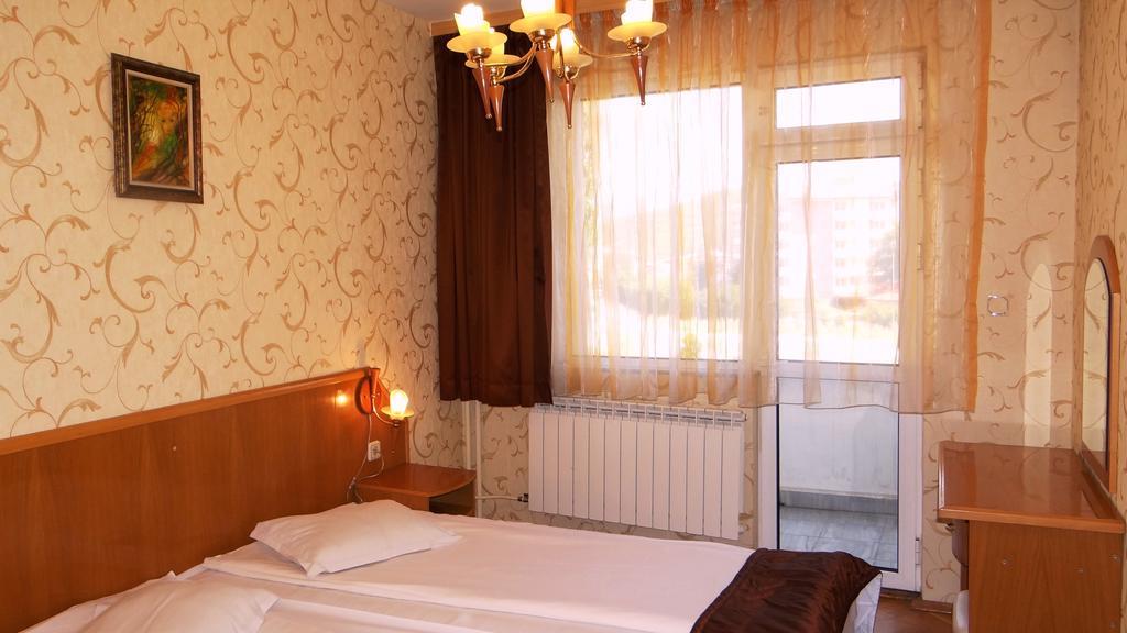 Hotel Markita Velingrad Quarto foto